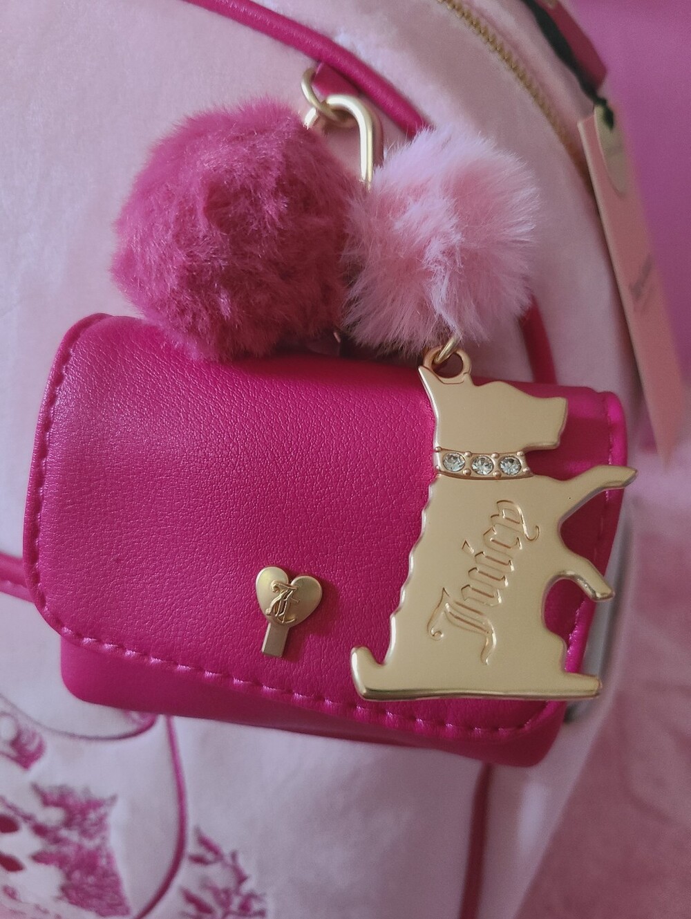 Juicy Couture Backpack 💗 - Picture 5 of 8